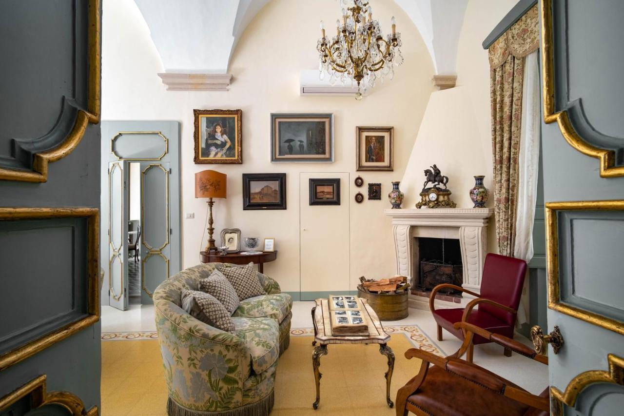 Palazzo Guido Bed & Breakfast Lecce Eksteriør bilde