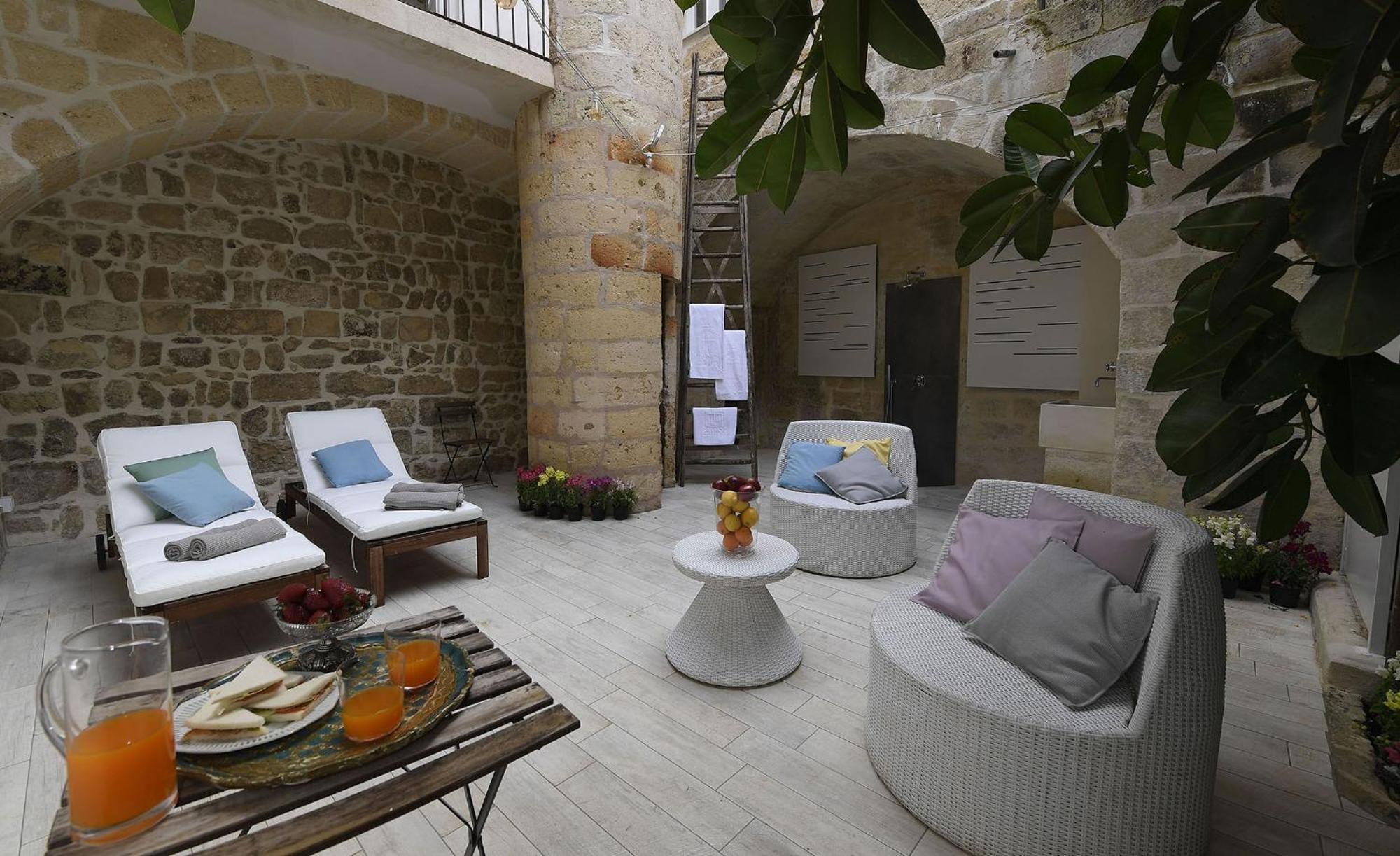 Palazzo Guido Bed & Breakfast Lecce Eksteriør bilde